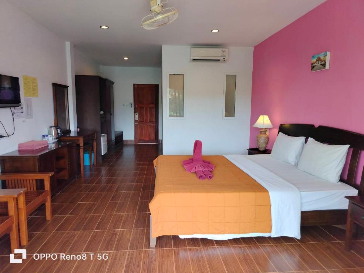 D.R. Lanta Bay Resort Ko Lanta Esterno foto