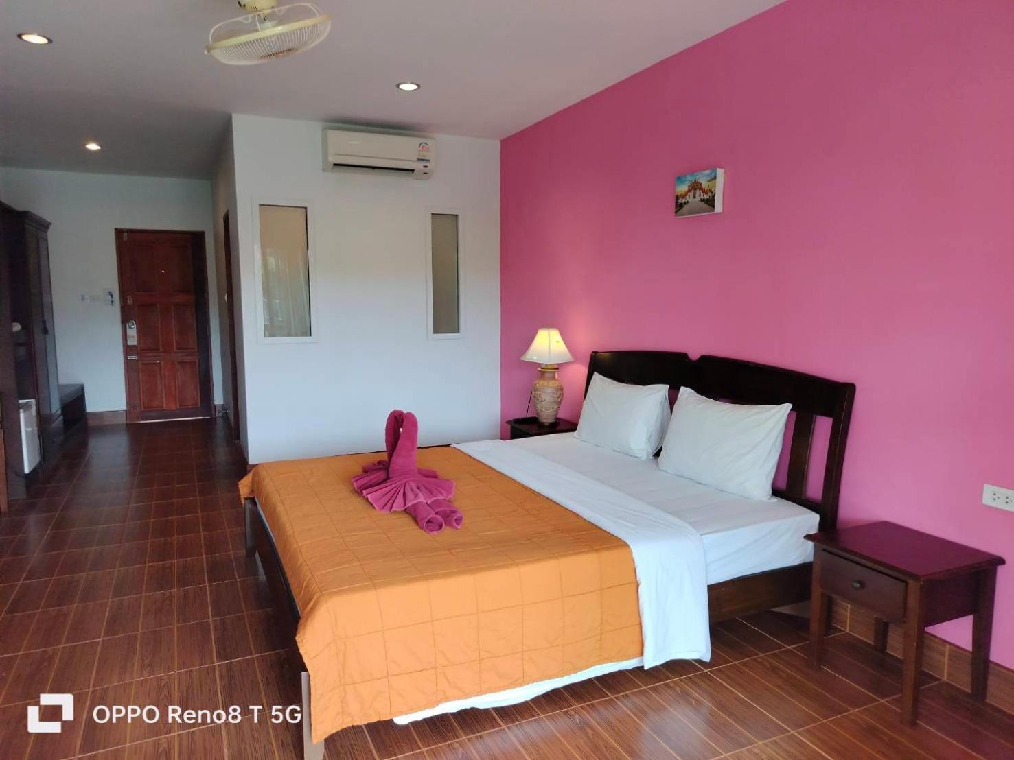 D.R. Lanta Bay Resort Ko Lanta Esterno foto