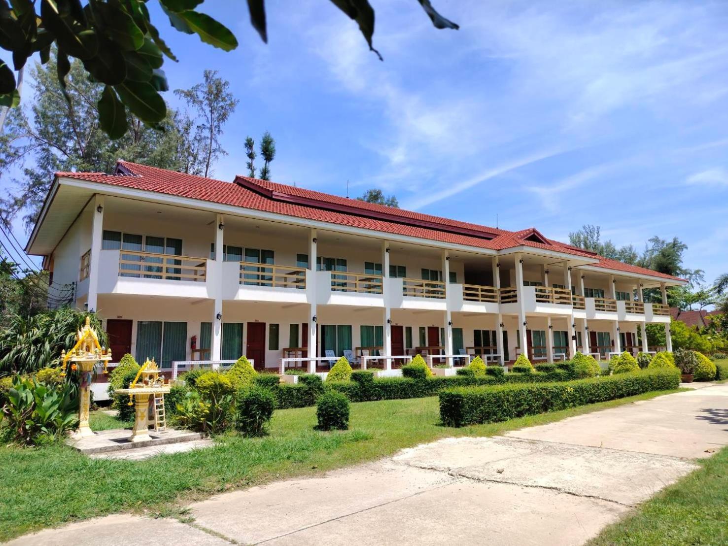 D.R. Lanta Bay Resort Ko Lanta Esterno foto