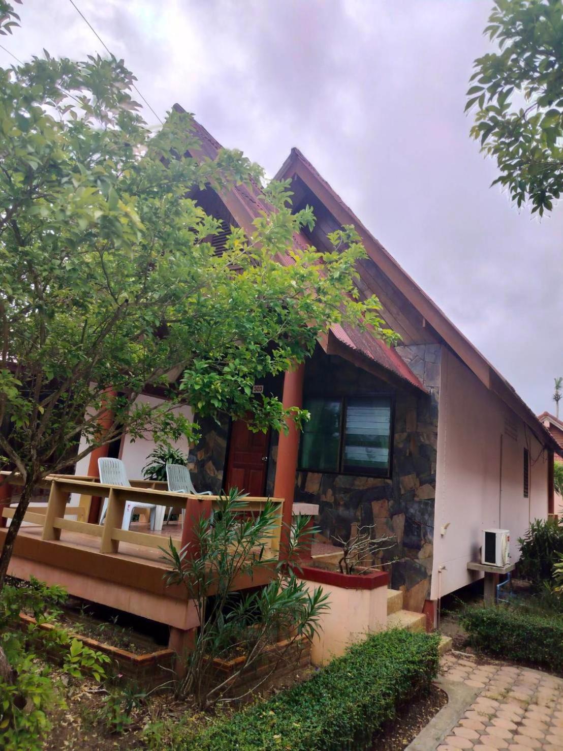 D.R. Lanta Bay Resort Ko Lanta Esterno foto