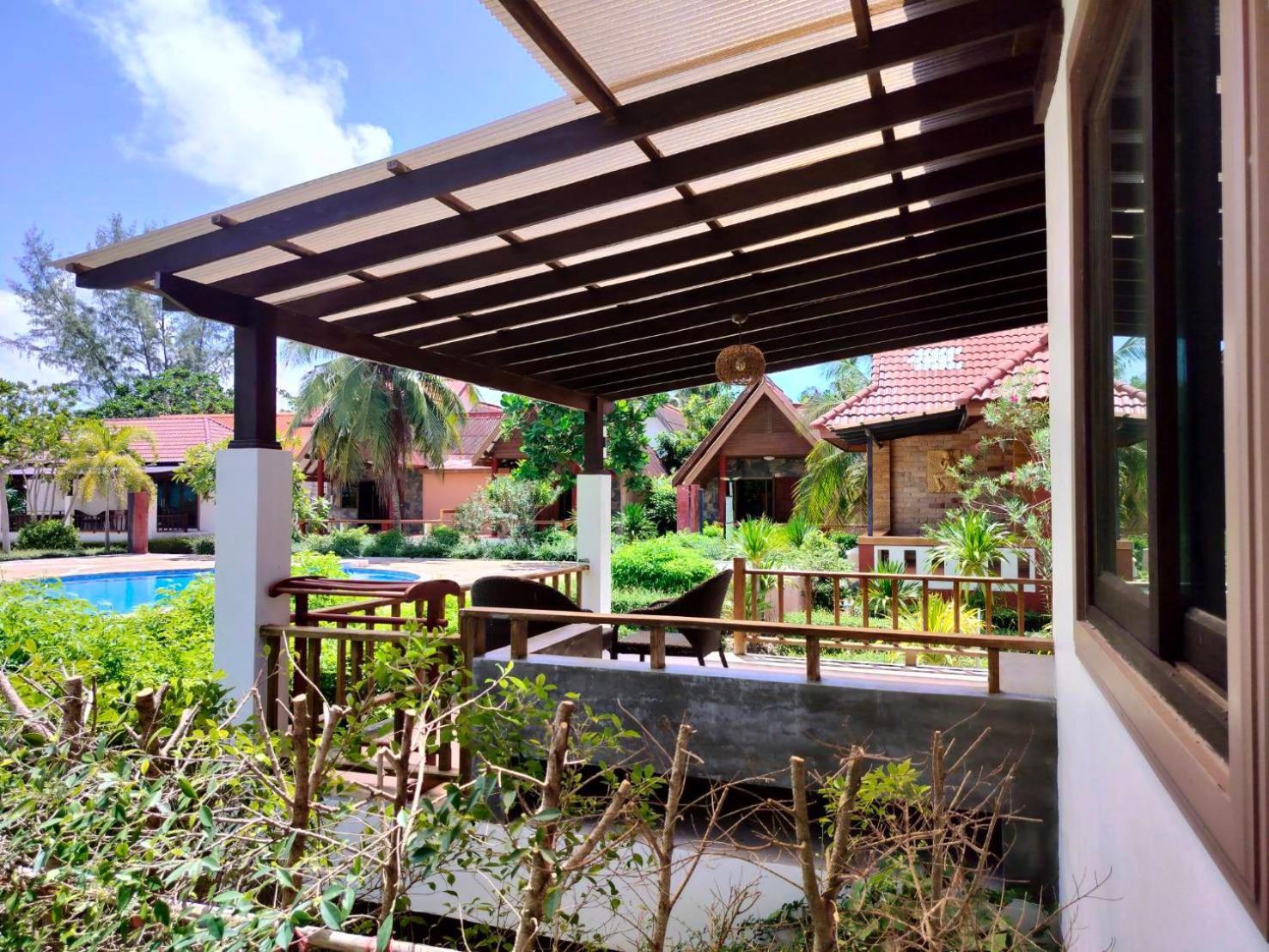 D.R. Lanta Bay Resort Ko Lanta Esterno foto